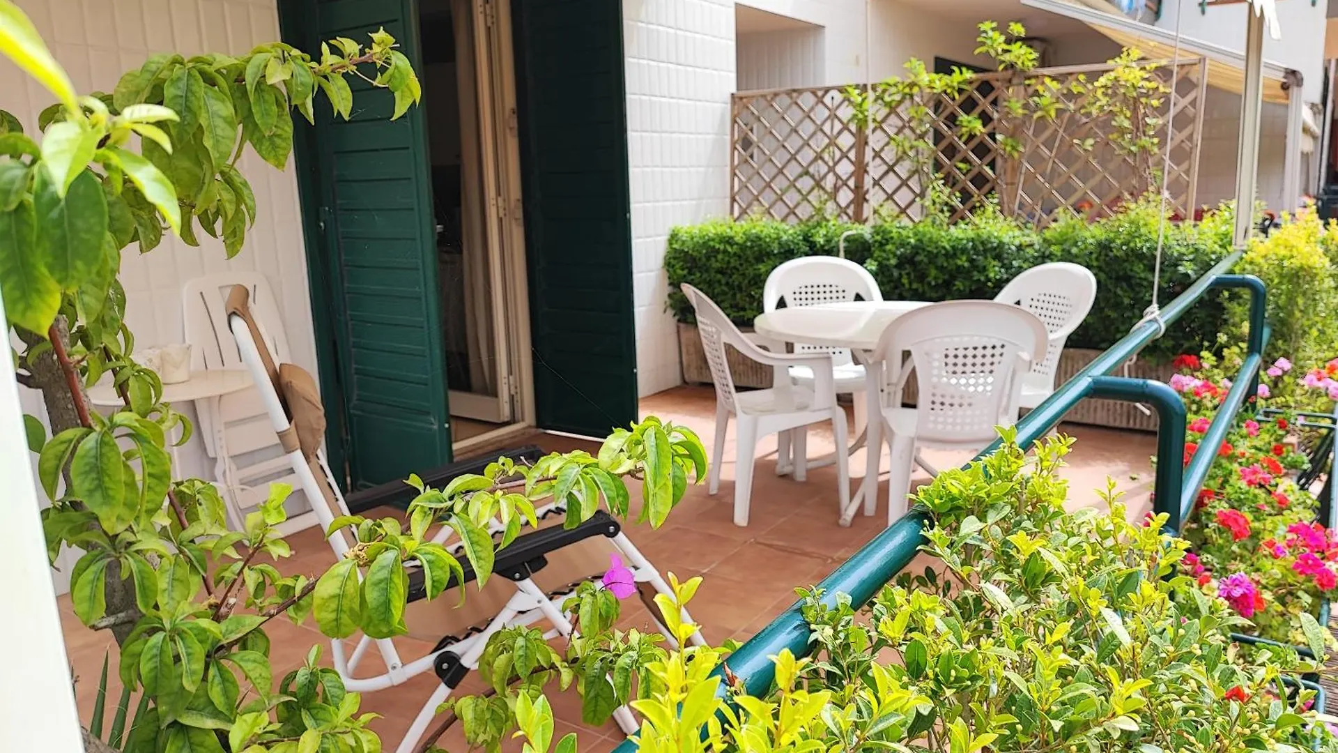 Appartamento Sea Garden, fronte mare con piscina Mascali Italia